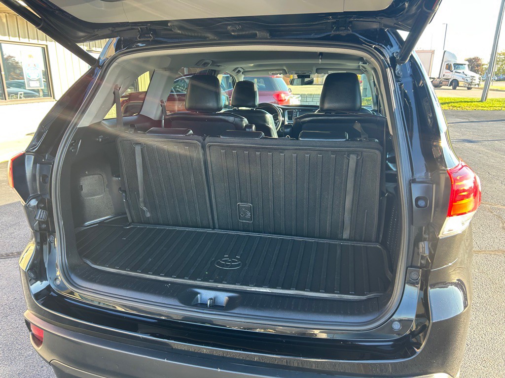 2019 Toyota Highlander Image 11