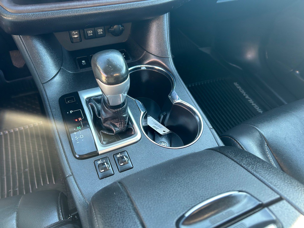2019 Toyota Highlander Image 28