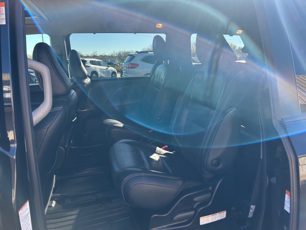2019 Toyota Sienna Image 13
