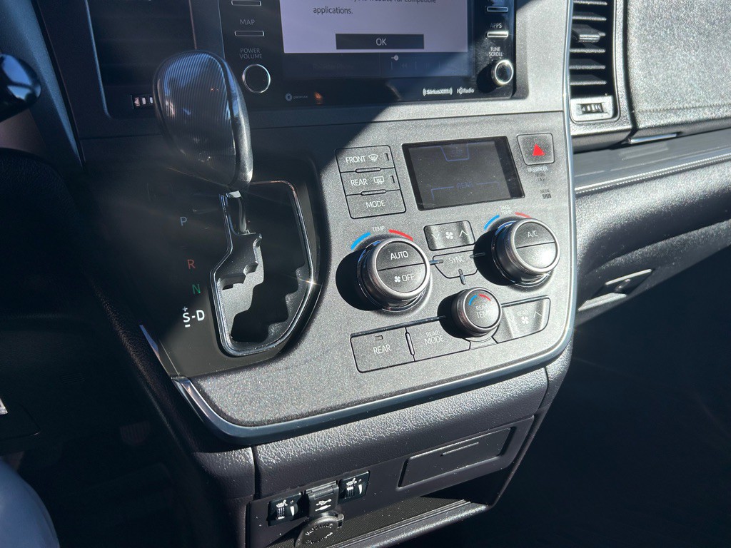 2019 Toyota Sienna Image 26