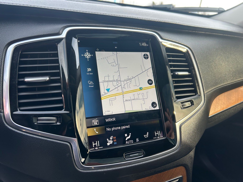 2020 Volvo XC90 Image 25