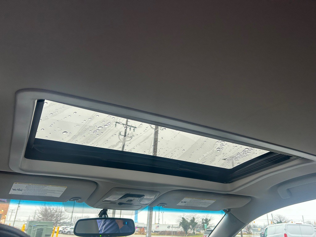 2017 Toyota Sienna Image 15