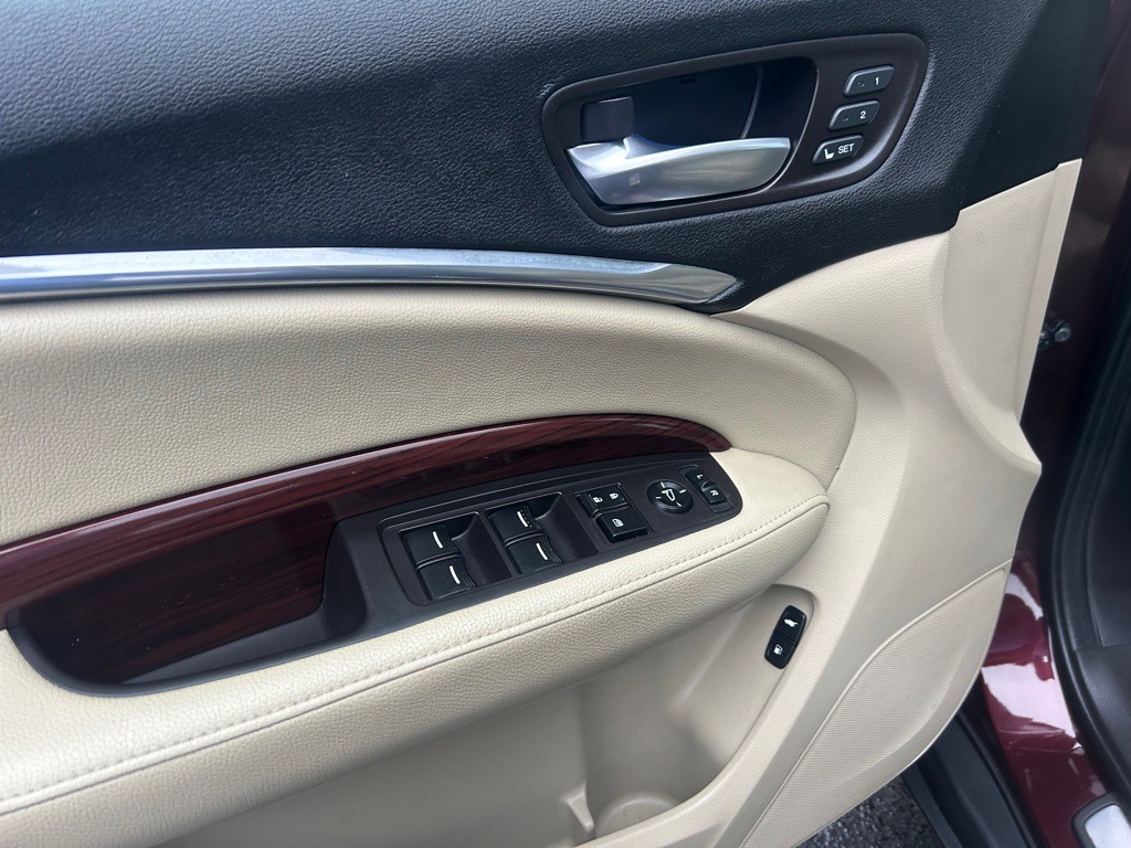 2015 Acura MDX Image 18