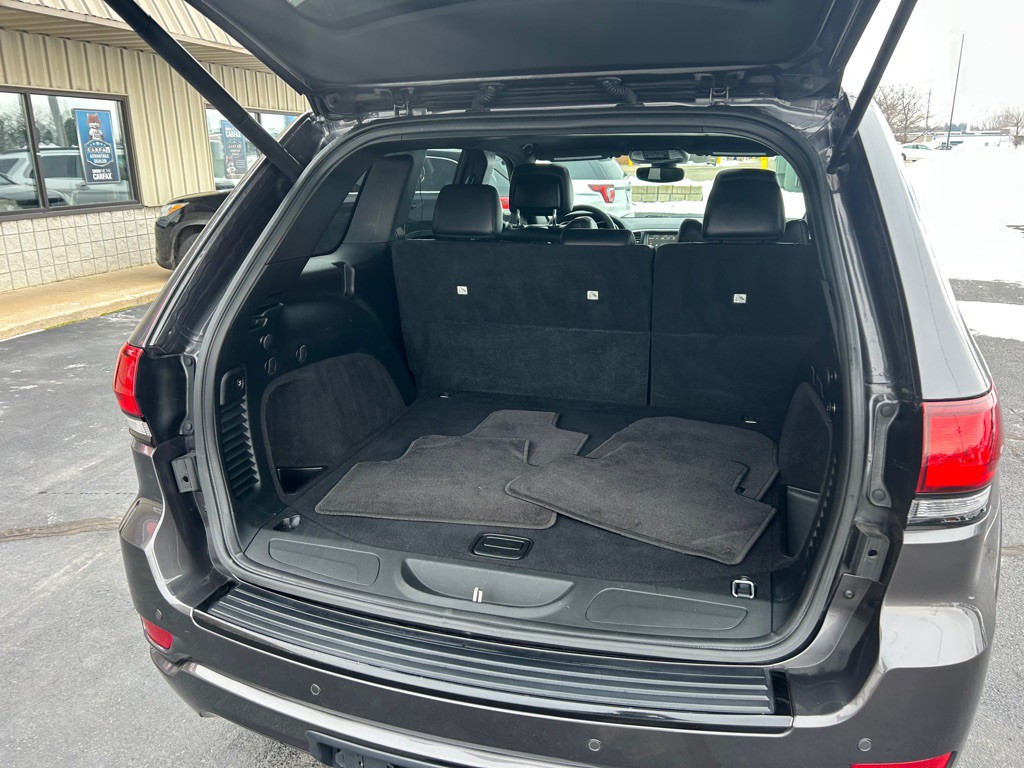 2017 Jeep Grand Cherokee Image 9