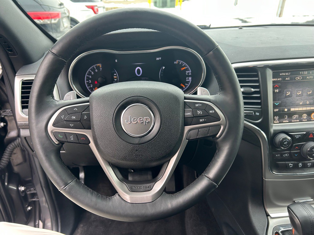 2017 Jeep Grand Cherokee Image 17