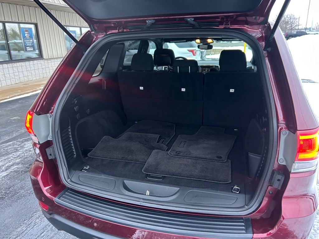 2017 Jeep Grand Cherokee Image 10