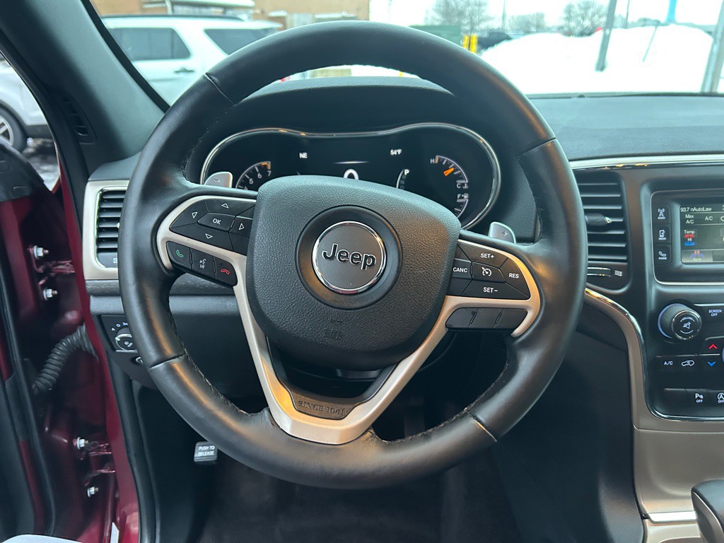 2017 Jeep Grand Cherokee Image 16