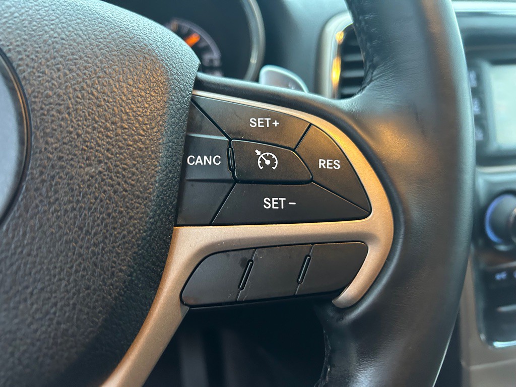 2017 Jeep Grand Cherokee Image 19