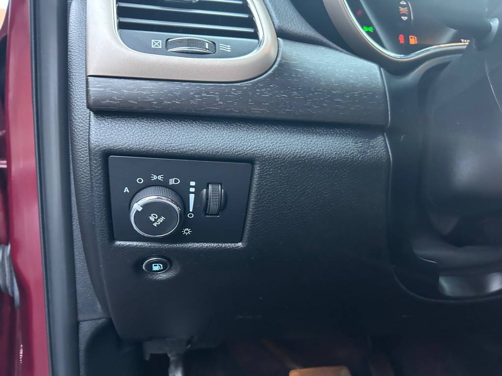 2017 Jeep Grand Cherokee Image 20