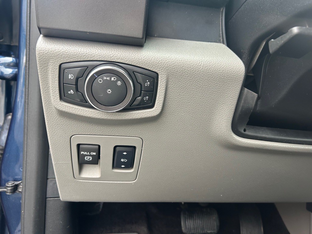 2017 Ford F-150 Image 21