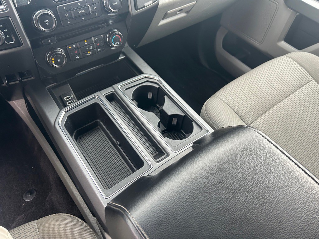 2017 Ford F-150 Image 25