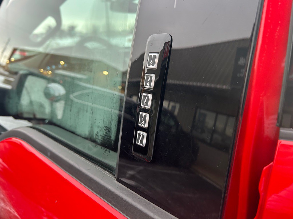 2018 Ford F-150 Image 12