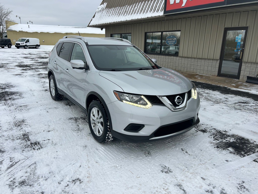 2015 Nissan Rogue Image 2
