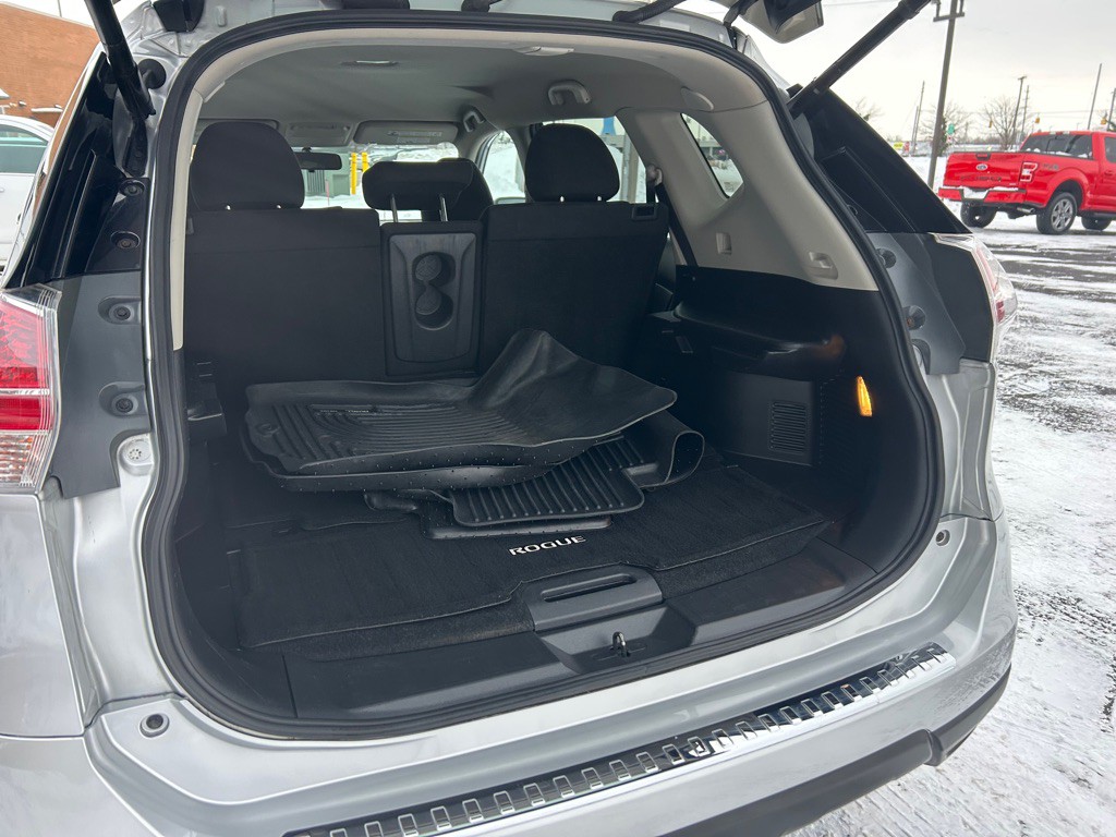 2015 Nissan Rogue Image 10