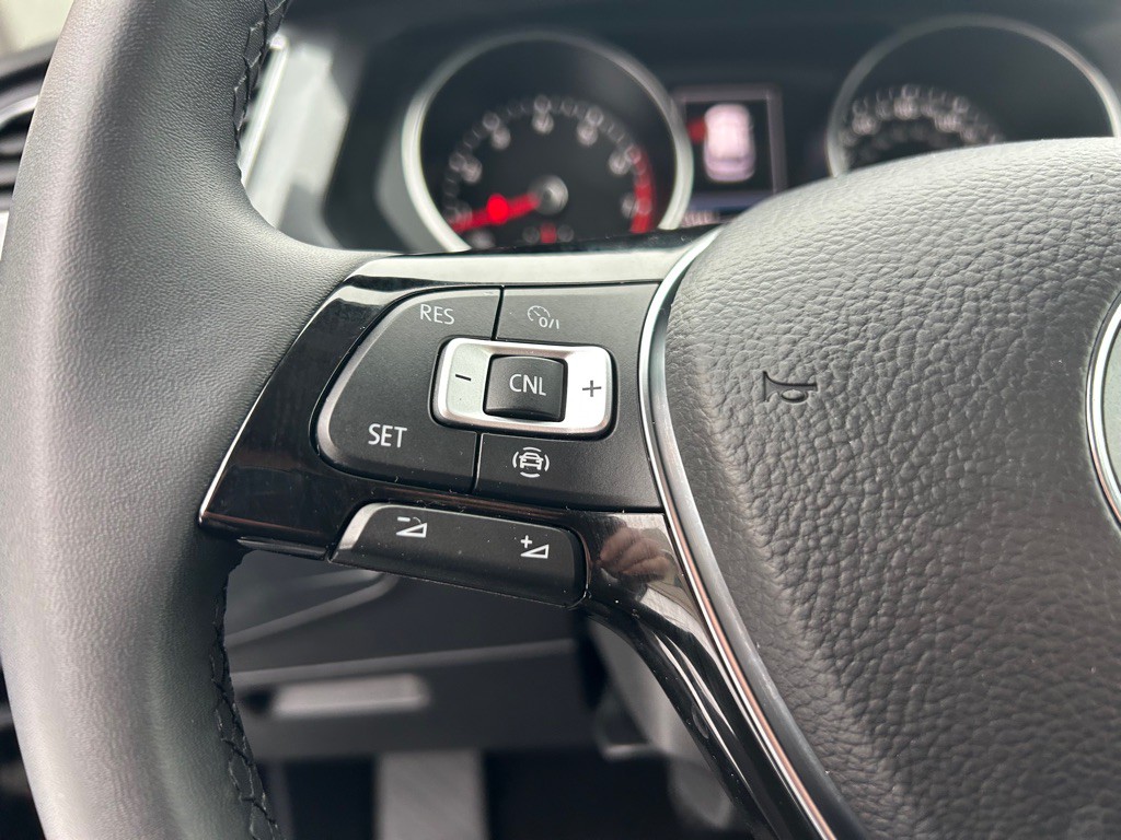 2020 Volkswagen Tiguan Image 18