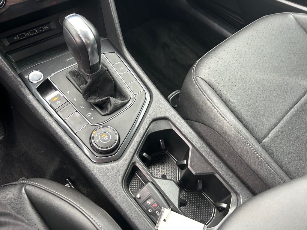 2020 Volkswagen Tiguan Image 24