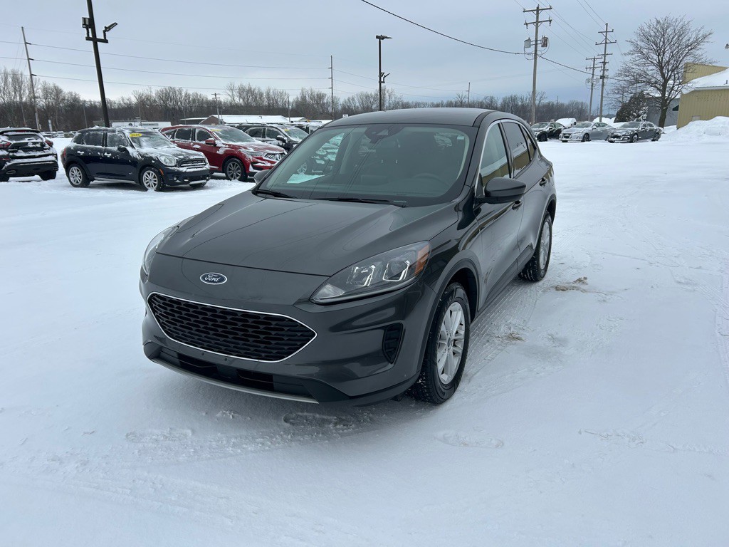 2020 Ford Escape Image 3