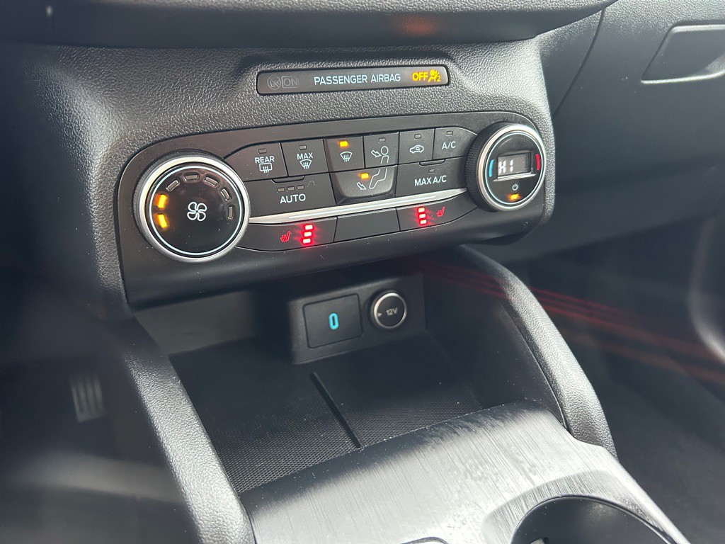 2020 Ford Escape Image 23