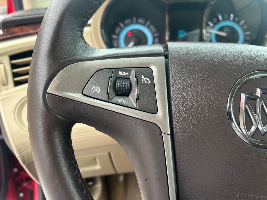 2013 Buick Lacrosse Image 17