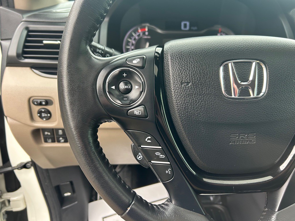 2019 Honda Ridgeline Image 19