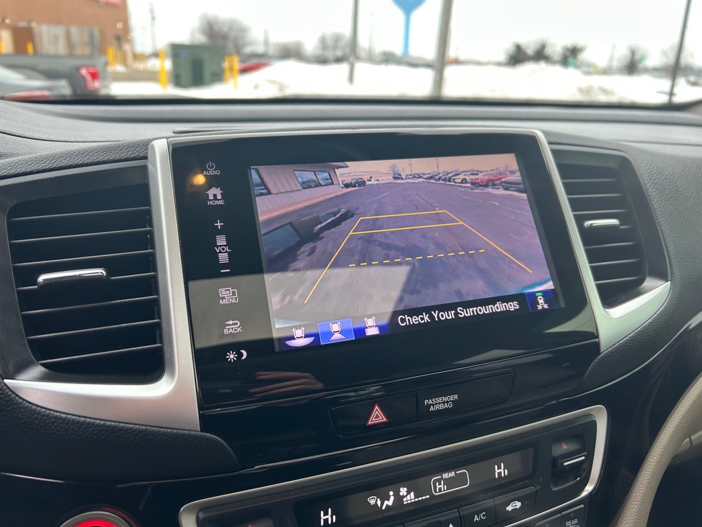 2019 Honda Ridgeline Image 23