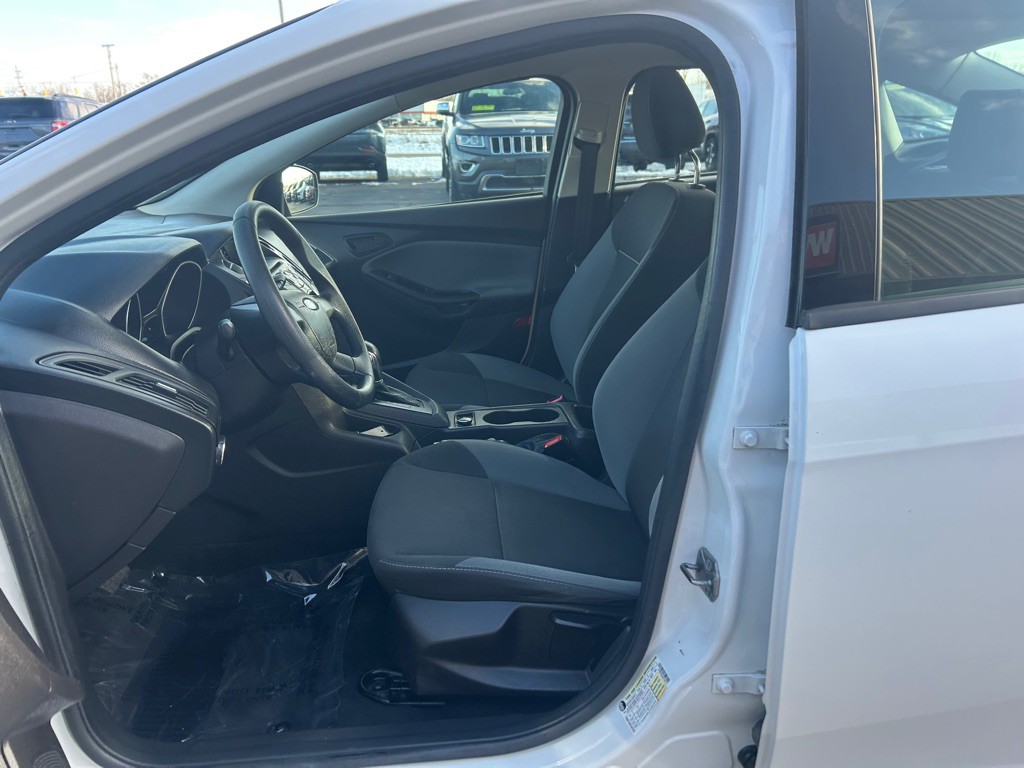 2013 Ford Focus Image 12