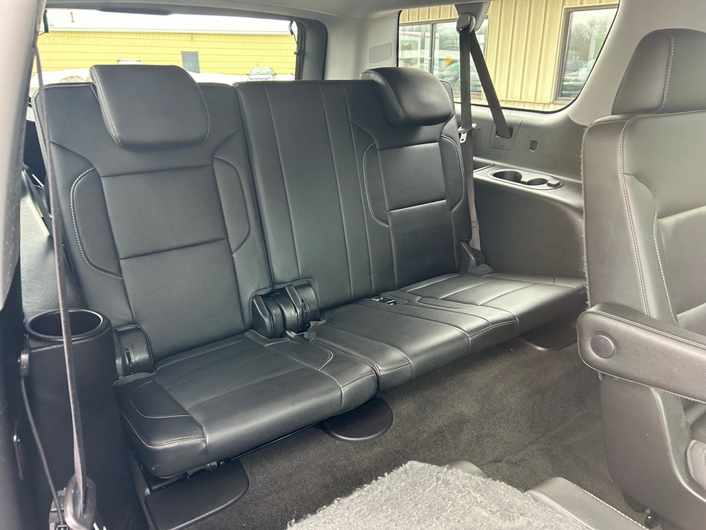 2018 Chevrolet Suburban Image 10