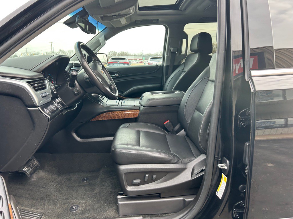2018 Chevrolet Suburban Image 19