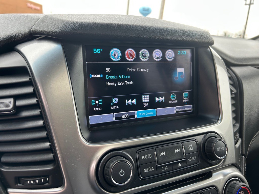 2018 Chevrolet Suburban Image 30