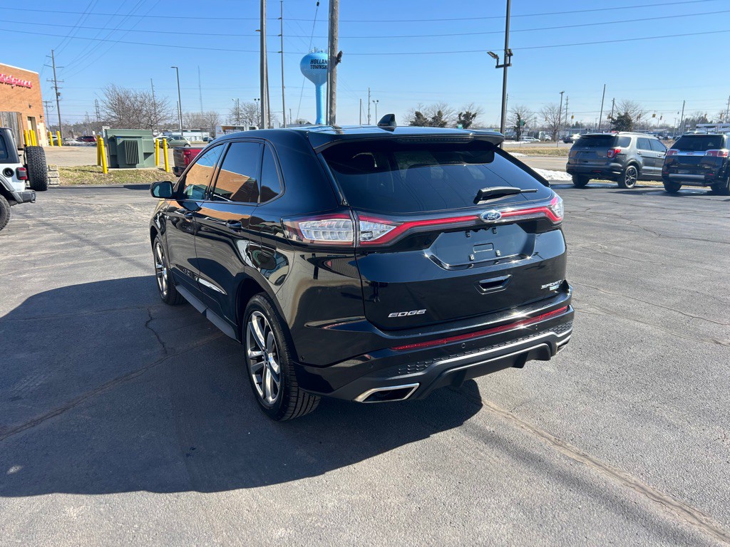 2018 Ford Edge Image 5