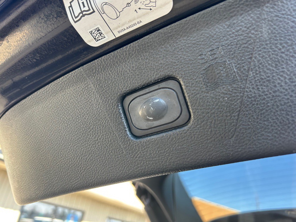 2018 Ford Edge Image 11