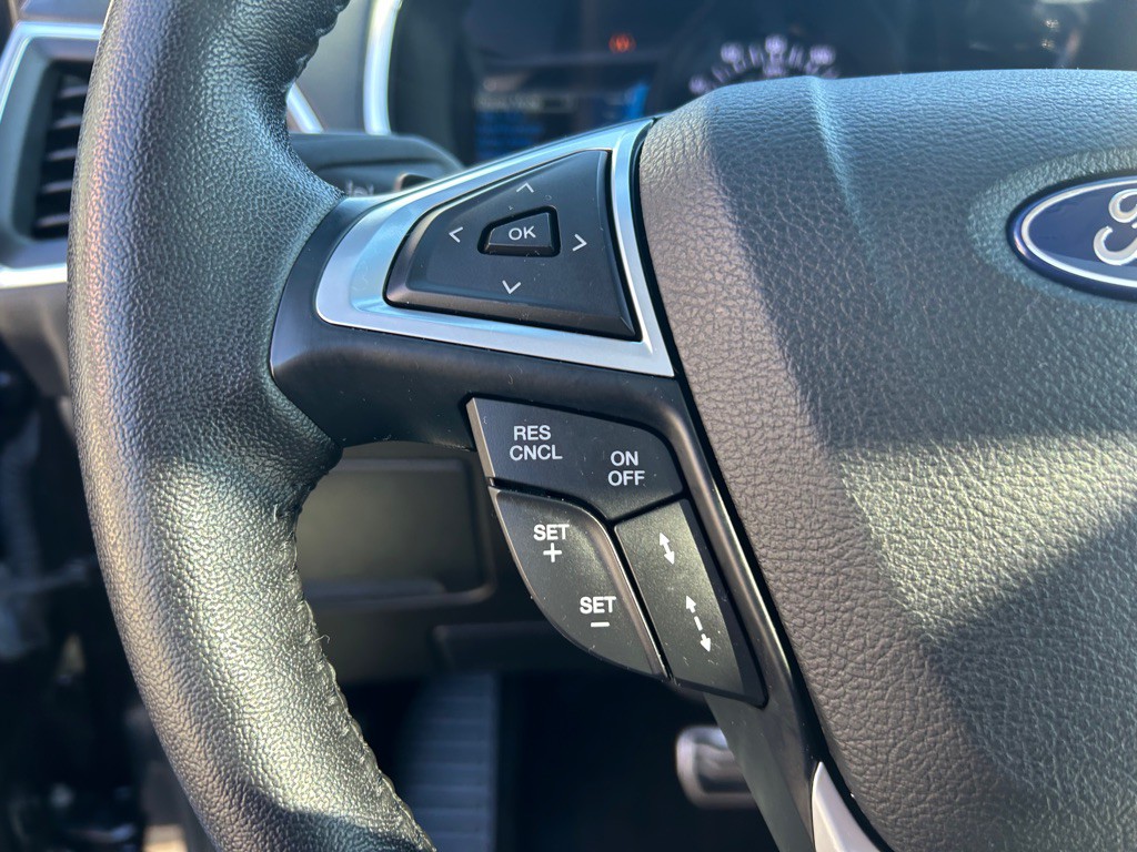 2018 Ford Edge Image 21