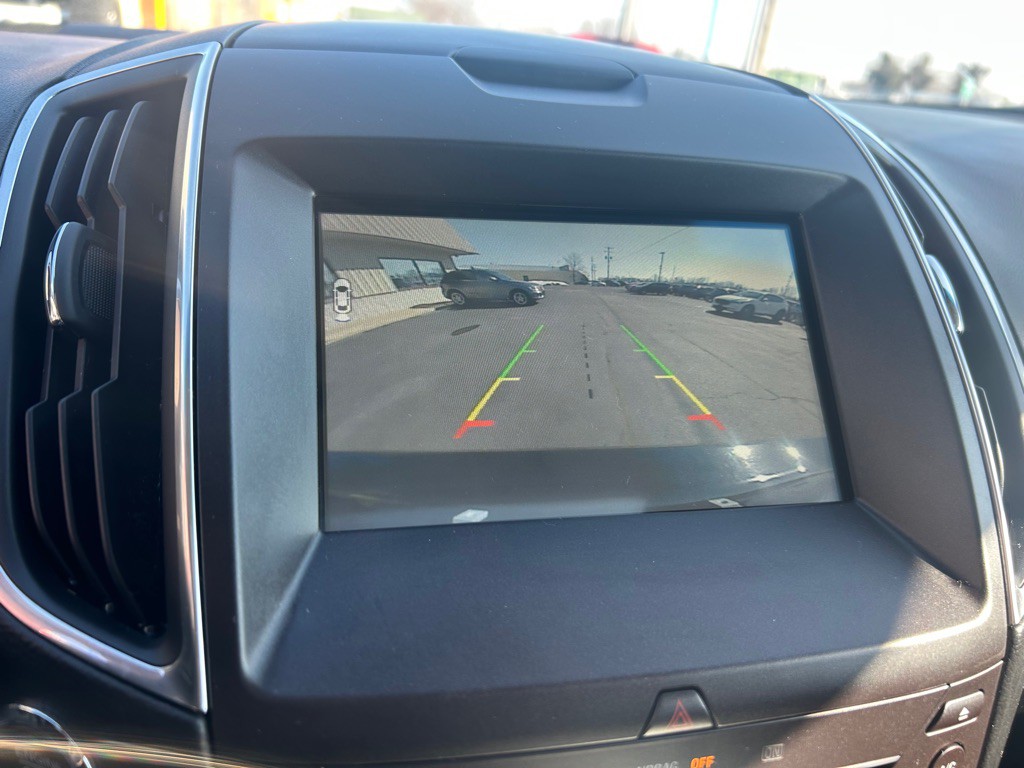 2018 Ford Edge Image 24
