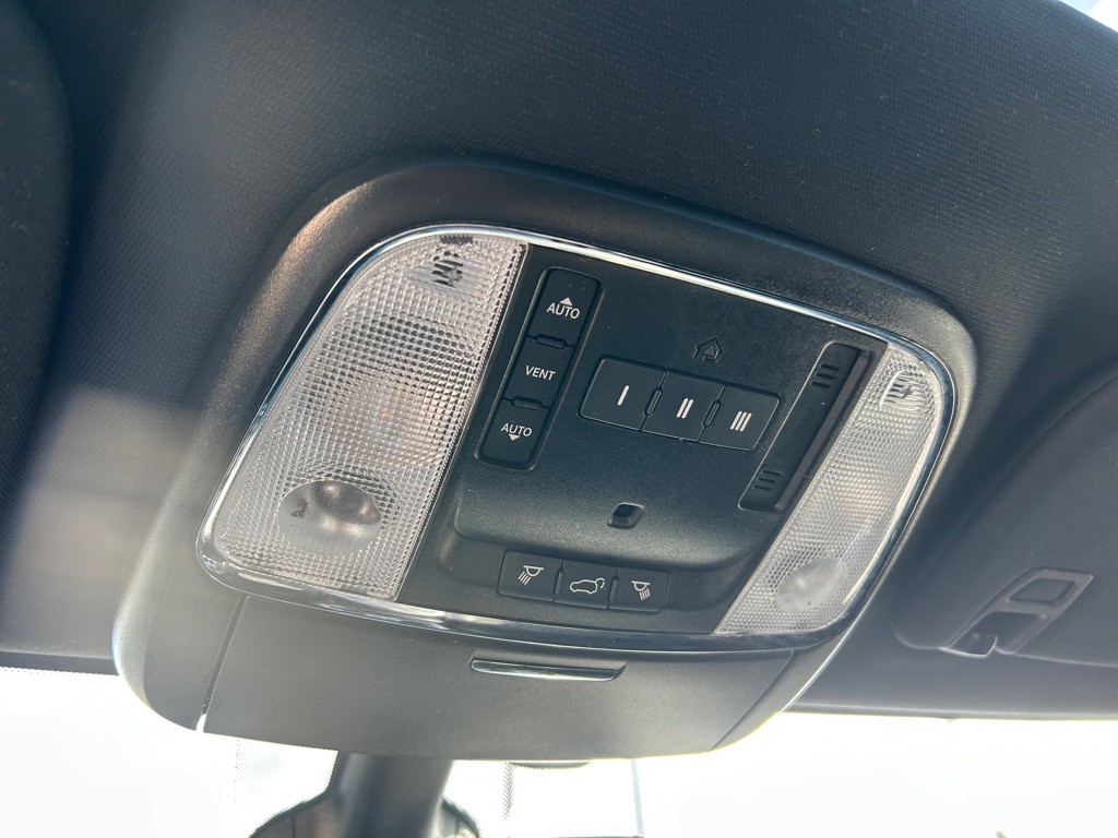 2020 Jeep Grand Cherokee Image 30