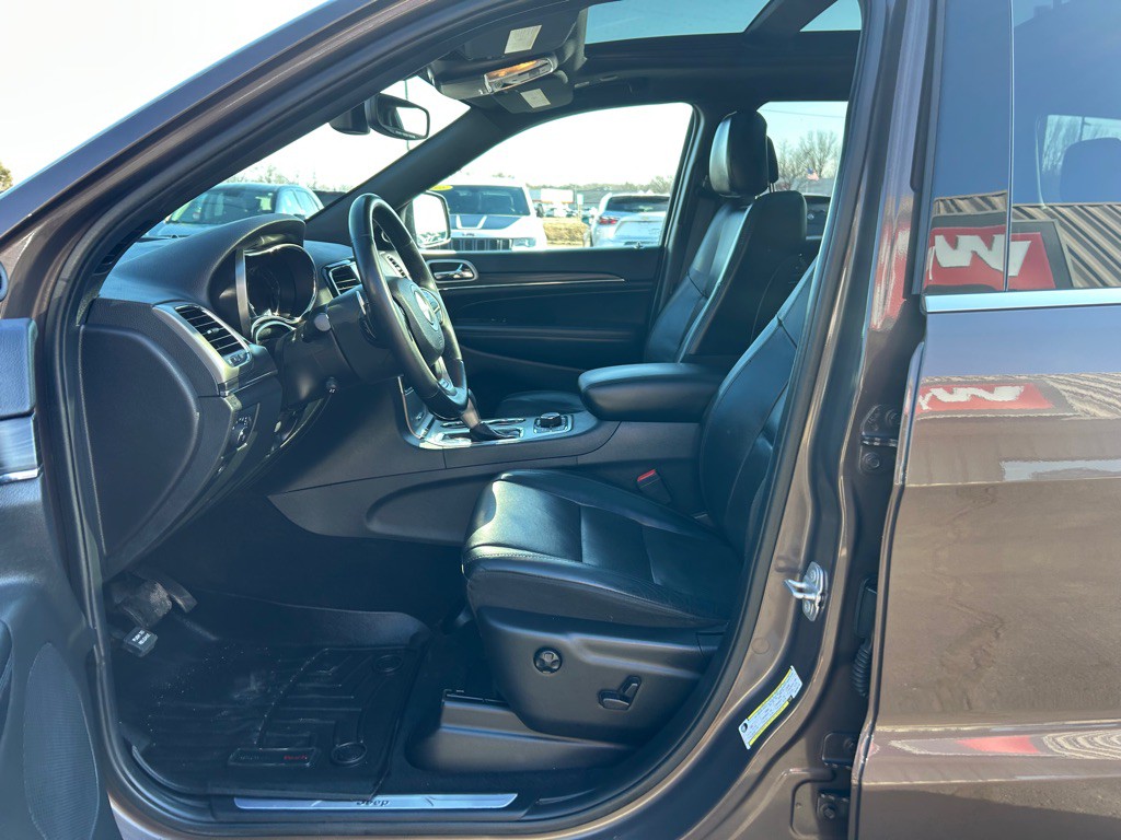 2019 Jeep Grand Cherokee Image 17