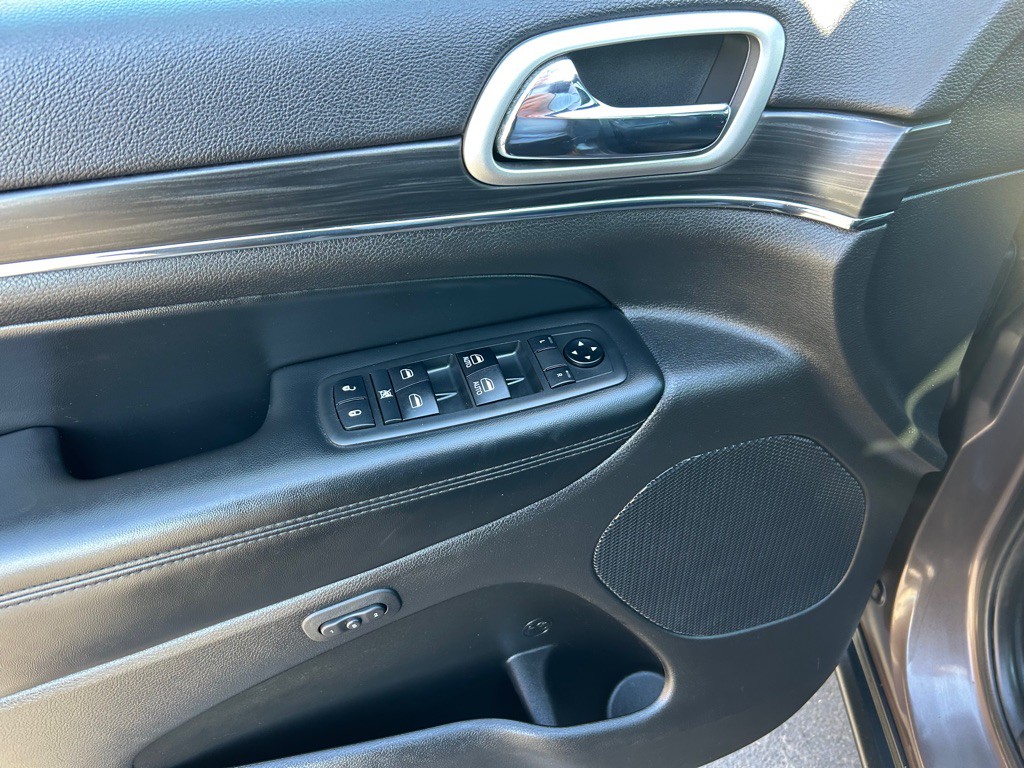 2019 Jeep Grand Cherokee Image 19