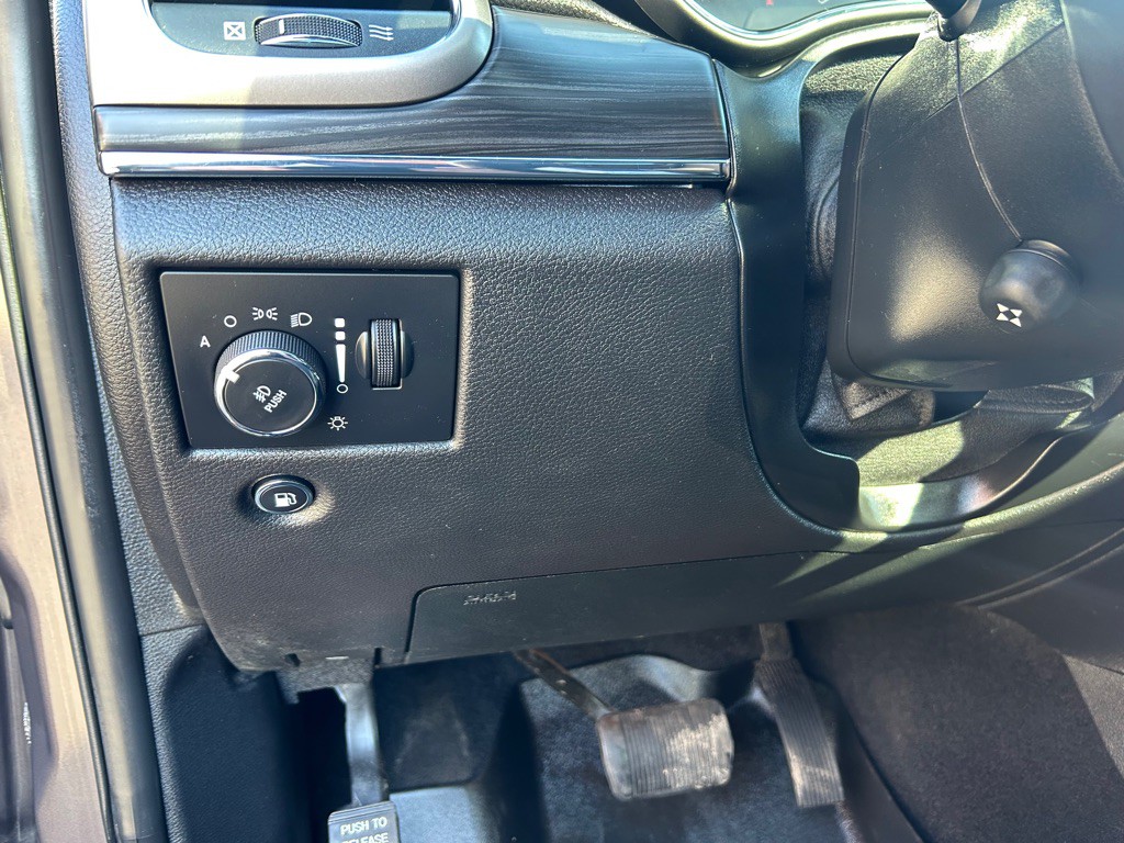 2019 Jeep Grand Cherokee Image 24