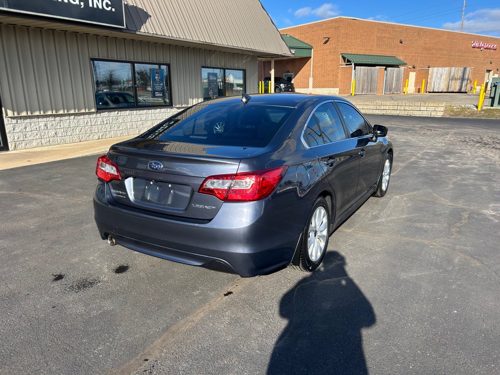 2016 Subaru Legacy Image 6