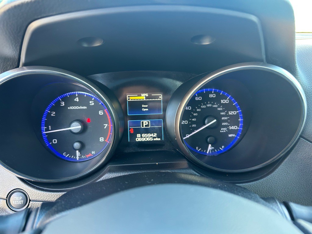 2016 Subaru Legacy Image 18