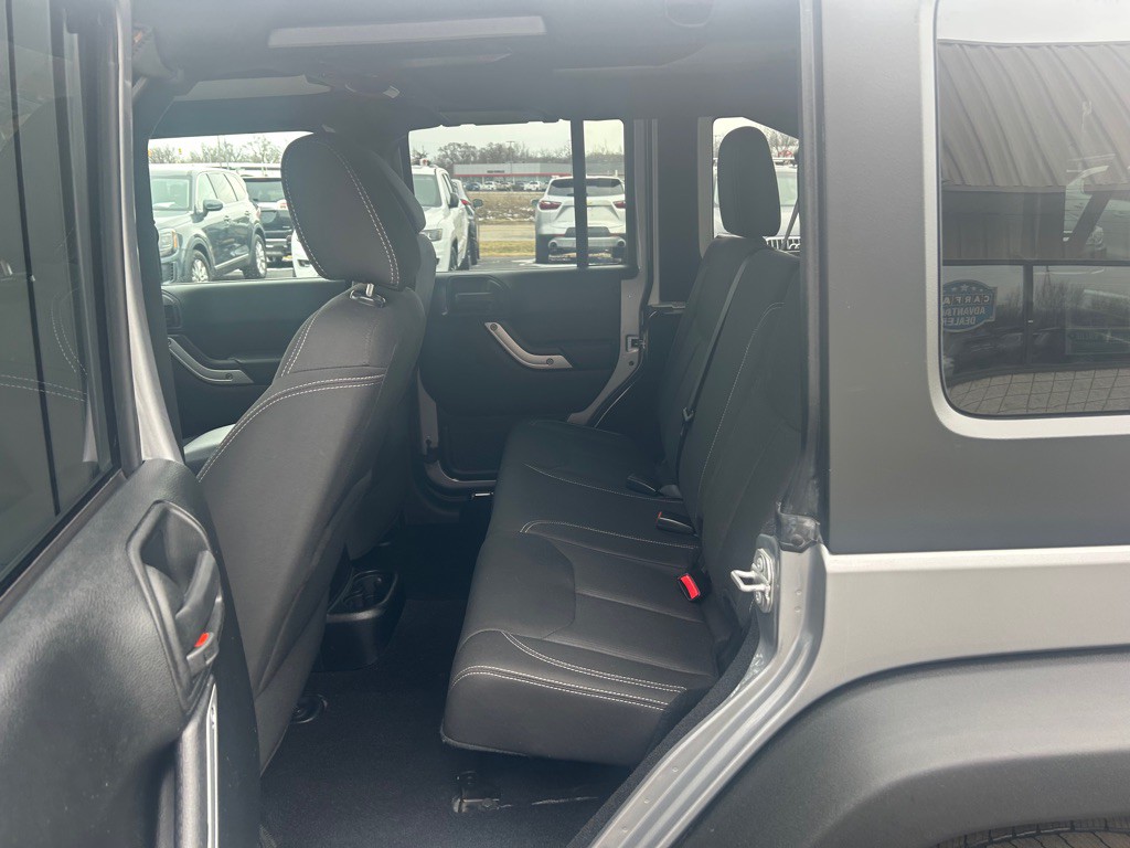 2017 Jeep Wrangler Unlimited Image 11