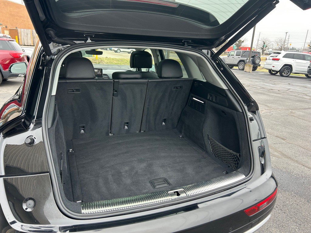 2020 Audi Q5 Image 10