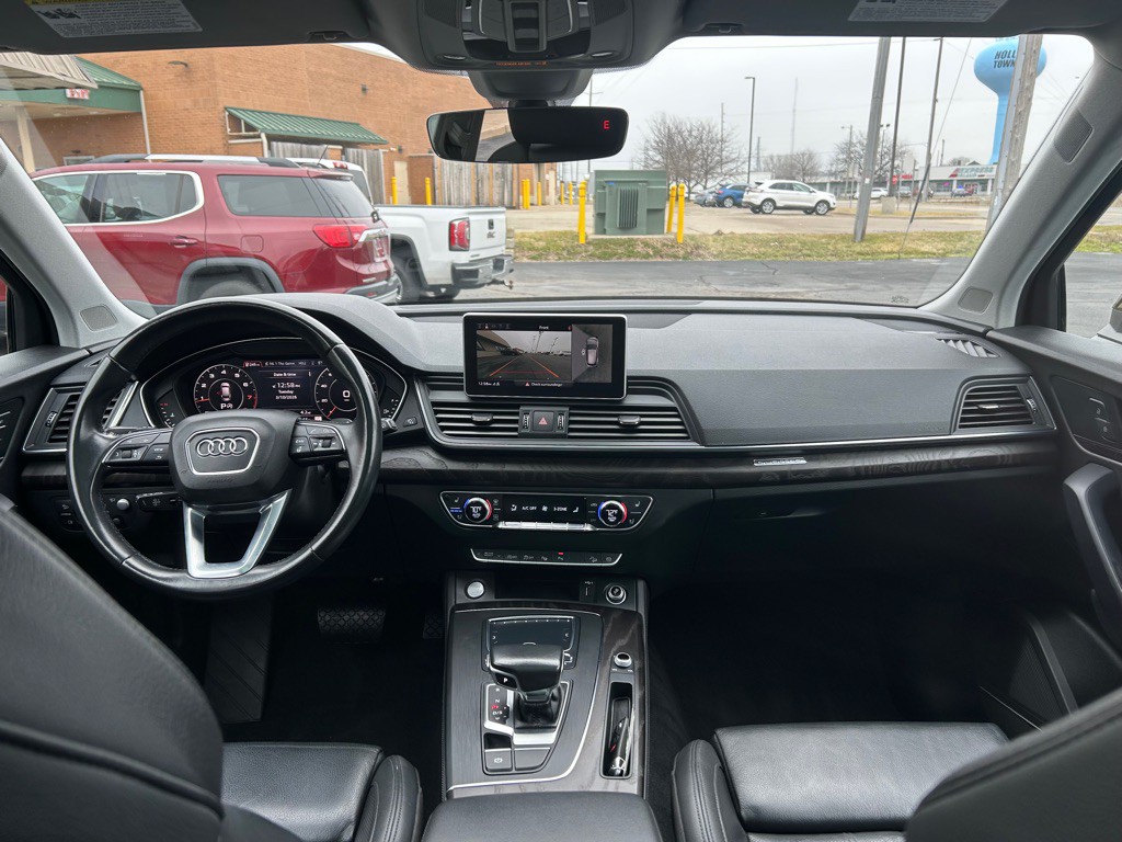 2020 Audi Q5 Image 14