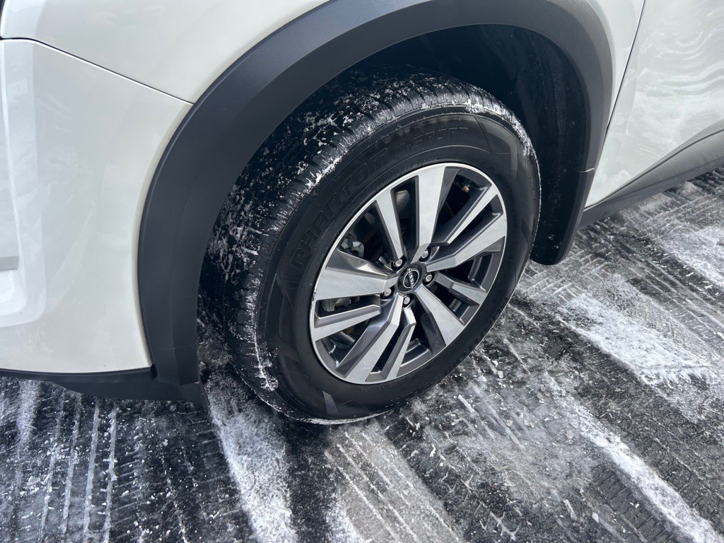 2023 Nissan Pathfinder Image 4