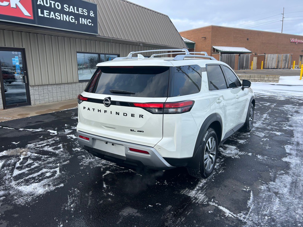 2023 Nissan Pathfinder Image 6