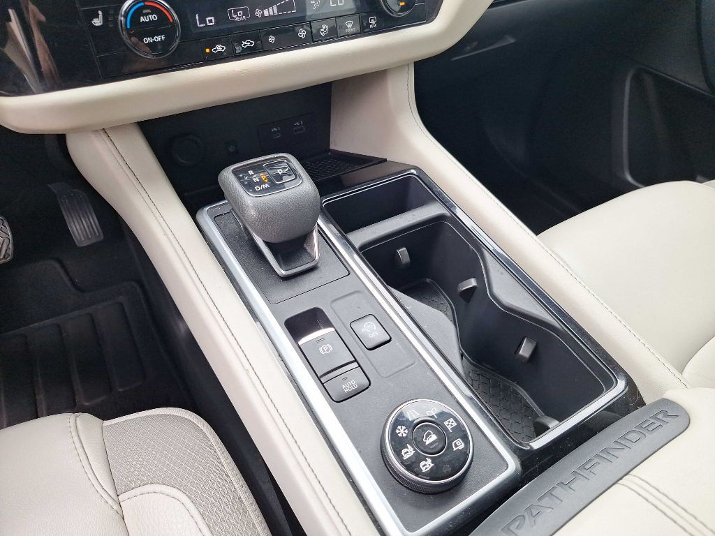 2023 Nissan Pathfinder Image 11