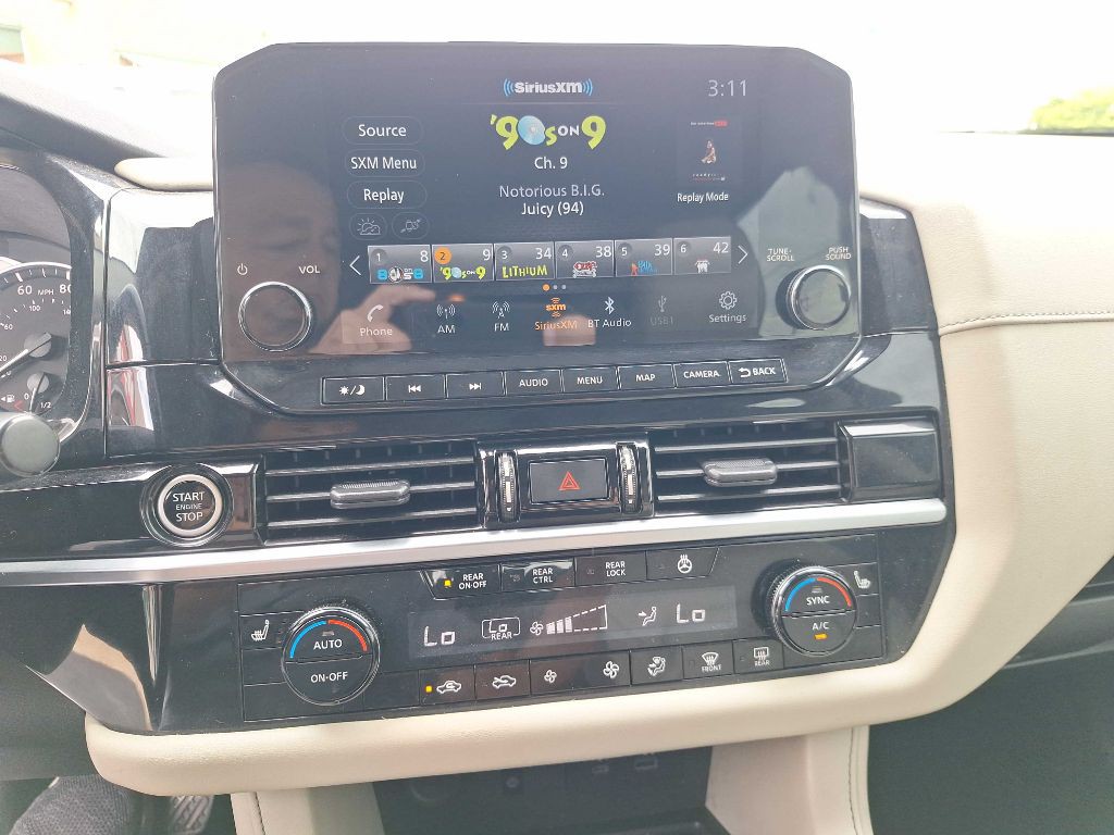 2023 Nissan Pathfinder Image 12