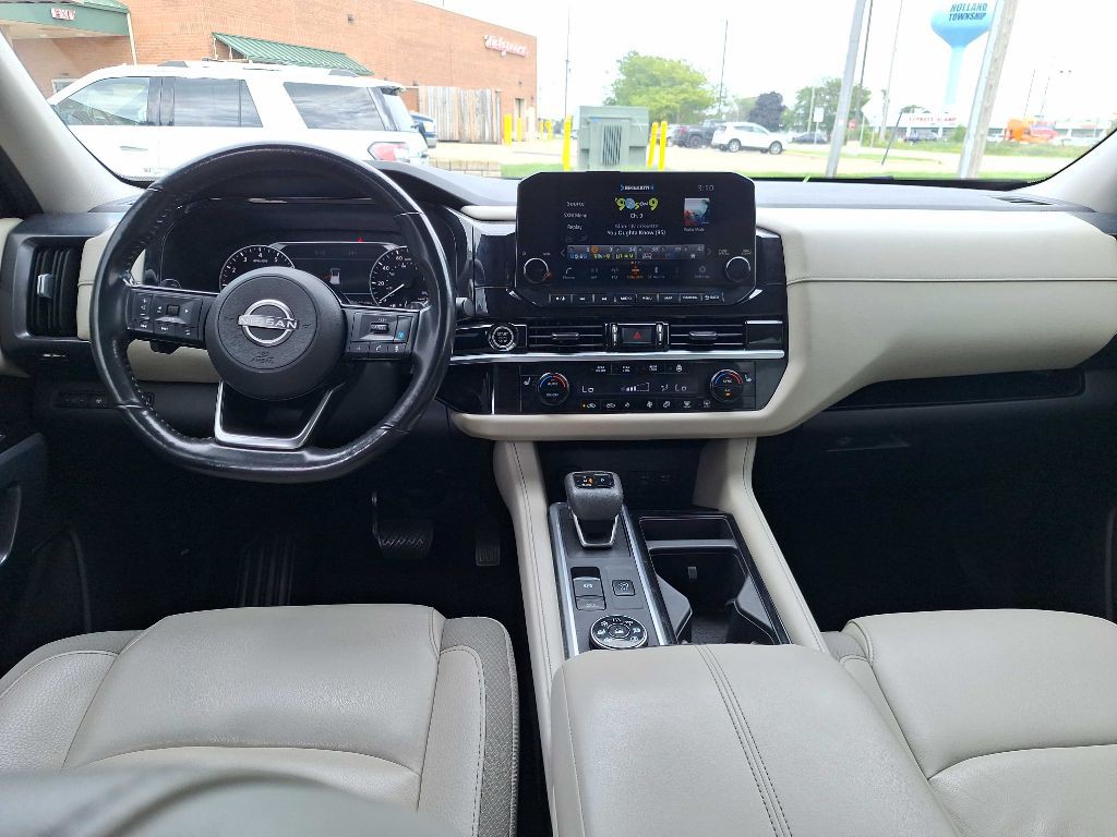 2023 Nissan Pathfinder Image 15