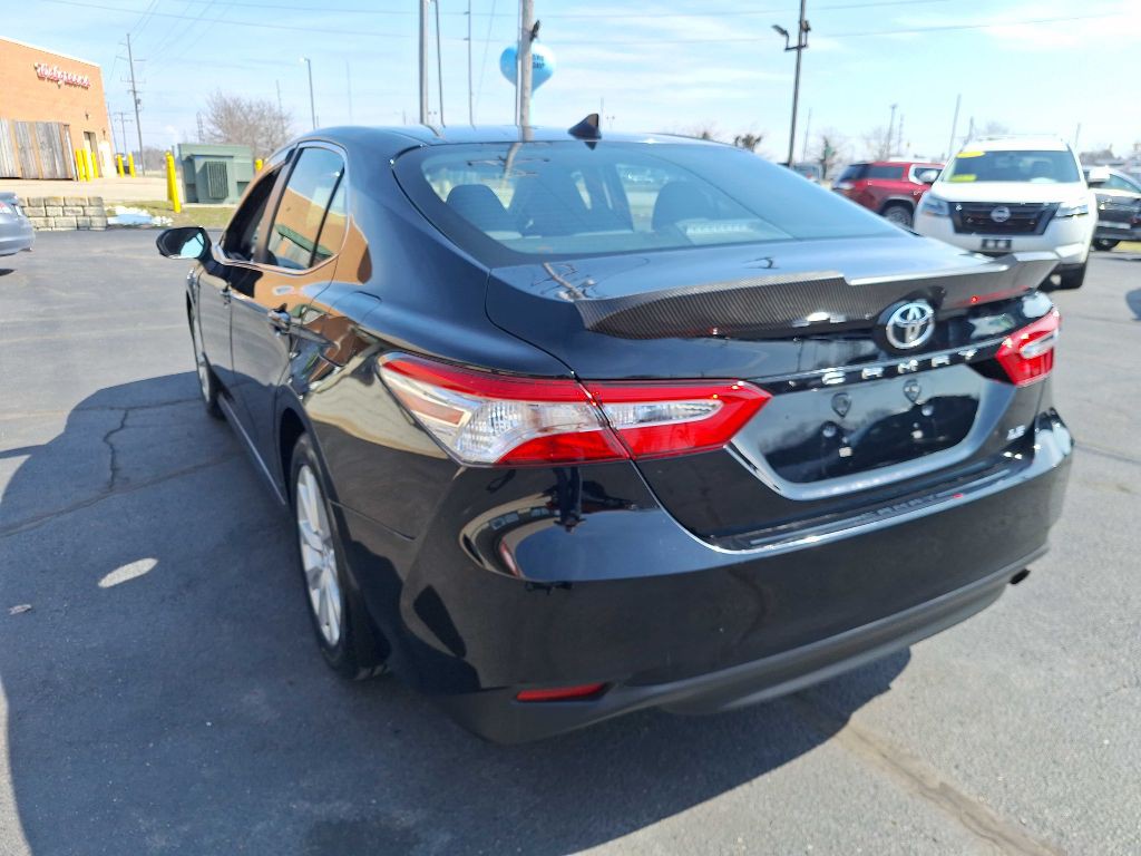 2020 Toyota Camry Image 3