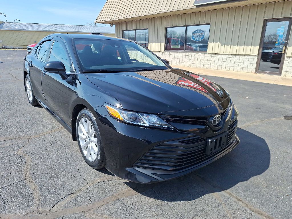 2020 Toyota Camry Image 5