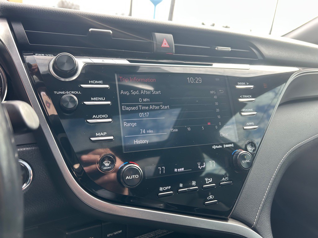 2019 Toyota Camry Image 23